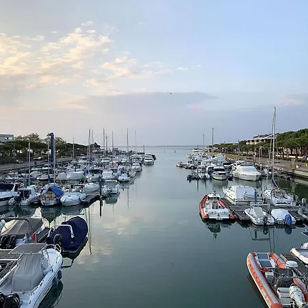 Fully Renovated Near The Sea Διαμέρισμα Λινιάνο Σαμπιαντόρο